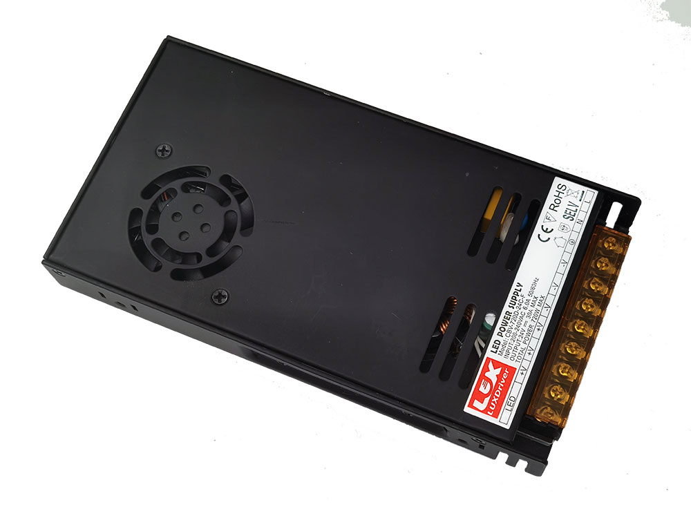 Блок питания CBV-720-24V 30А с вентилятором LUXDriver