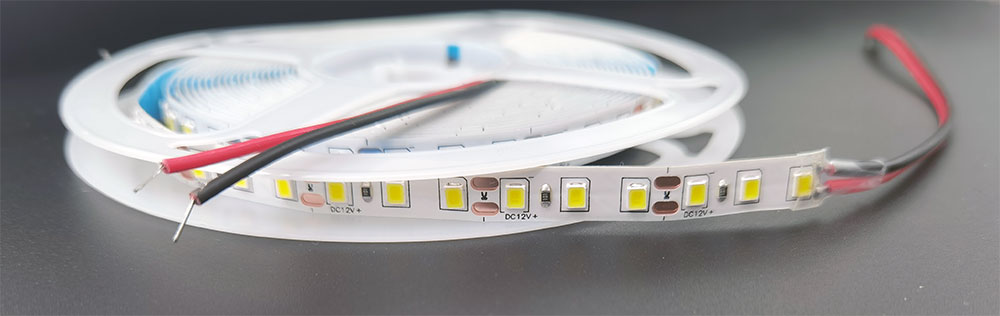 Светодиодная лента EL 2835/120 DW 4500K 12V IP20 9,6Вт/м, 5м STANDART