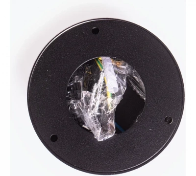 Накладной светильник LEDS POWER GX53-105В из серии SPOT представляет собой современное решение для освещения интерьеров. Он выполнен в стильном черном цвете и изготовлен из прочного алюминия, что обеспечивает долговечность и надежность конструкции. Светил